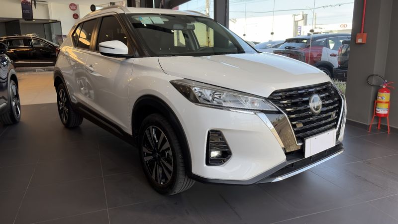 Nissan KICKS PLAY 1.6 16V FLEXSTART ADVANCE PLUS XTRONIC 2025/2025 DRSUL SEMINOVOS CAXIAS DO SUL – LAJEADO – SANTA CRUZ DO SUL / Carros no Vale
