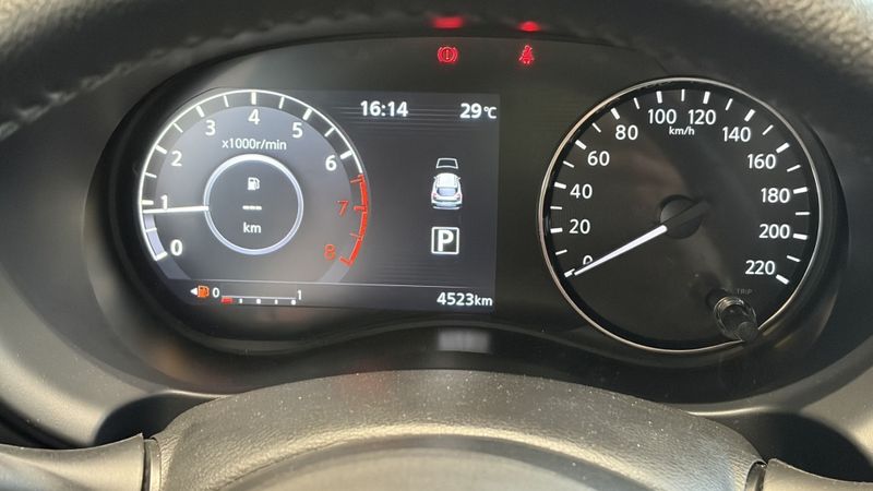 Nissan KICKS PLAY 1.6 16V FLEXSTART ADVANCE PLUS XTRONIC 2025/2025 DRSUL SEMINOVOS CAXIAS DO SUL – LAJEADO – SANTA CRUZ DO SUL / Carros no Vale