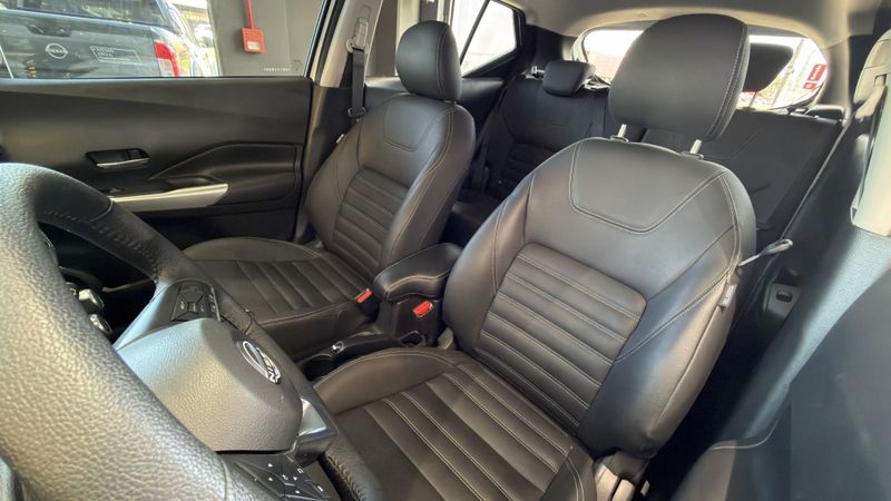 Nissan KICKS PLAY 1.6 16V FLEXSTART ADVANCE PLUS XTRONIC 2025/2025 DRSUL SEMINOVOS CAXIAS DO SUL – LAJEADO – SANTA CRUZ DO SUL / Carros no Vale