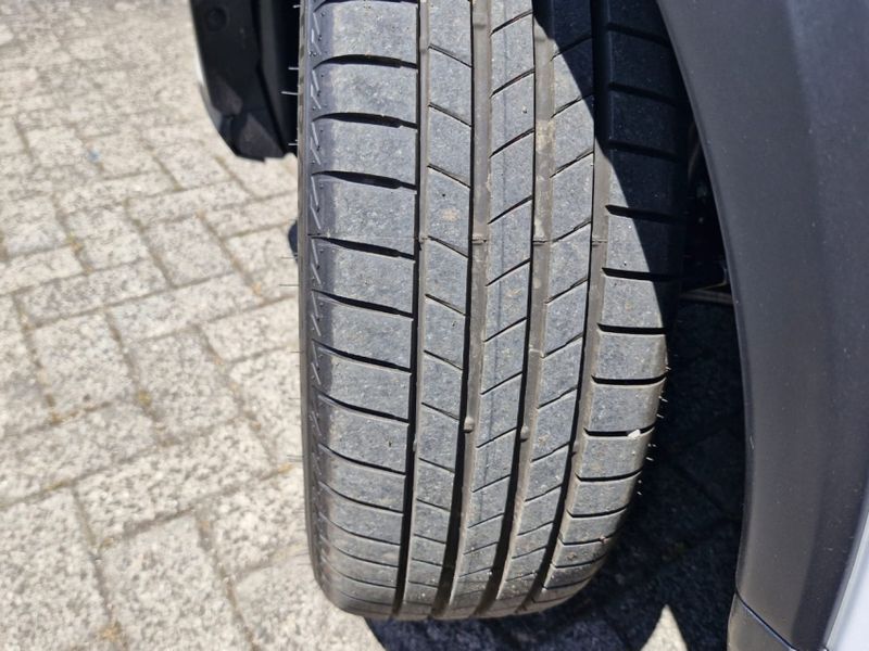 Nissan KICKS PLAY 1.6 16V FLEXSTART SENSE XTRONIC 2025/2025 DRSUL SEMINOVOS CAXIAS DO SUL – LAJEADO – SANTA CRUZ DO SUL / Carros no Vale Nissan KICKS PLAY 1.6 16V FLEXSTART SENSE XTRONIC 2025/2025 DRSUL SEMINOVOS CAXIAS DO SUL – LAJEADO – SANTA CRUZ DO SUL / Carros no Vale