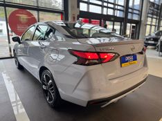 Nissan VERSA 1.6 16V FLEX EXCLUSIVE XTRONIC 2024/2025 DRSUL SEMINOVOS CAXIAS DO SUL – LAJEADO – SANTA CRUZ DO SUL / Carros no Vale