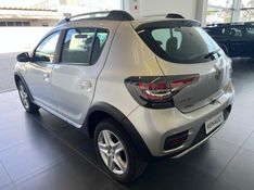 Renault STEPWAY 1.6 16V SCE FLEX ZEN MANUAL 2021/2022 DRSUL SEMINOVOS CAXIAS DO SUL – LAJEADO – SANTA CRUZ DO SUL / Carros no Vale