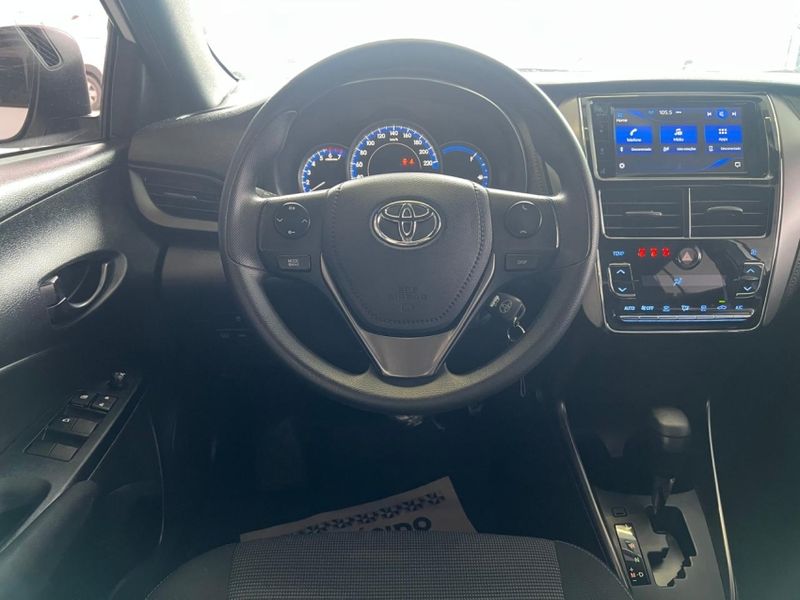 Toyota YARIS 1.5 16V FLEX XL MULTIDRIVE 2023/2023 DRSUL SEMINOVOS CAXIAS DO SUL – LAJEADO – SANTA CRUZ DO SUL / Carros no Vale