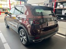 Volkswagen T-CROSS 1.0 200 TSI TOTAL FLEX COMFORTLINE AUTOMÁTICO 2021/2021 DRSUL SEMINOVOS CAXIAS DO SUL – LAJEADO – SANTA CRUZ DO SUL / Carros no Vale