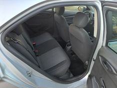 Chevrolet ONIX 1.0 MPFI JOY 8V FLEX 4P MANUAL 2019/2019 CAMINHÕES & CAMIONETAS PASSO FUNDO / Carros no Vale