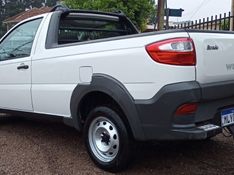 Fiat STRADA 1.4 MPI WORKING CS 8V FLEX 2P MANUAL 2014/2015 CAMINHÕES & CAMIONETAS PASSO FUNDO / Carros no Vale