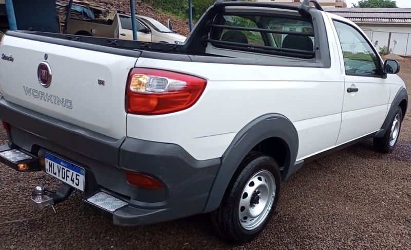 Fiat STRADA 1.4 MPI WORKING CS 8V FLEX 2P MANUAL 2014/2015 CAMINHÕES & CAMIONETAS PASSO FUNDO / Carros no Vale