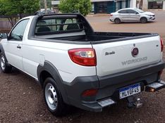 Fiat STRADA 1.4 MPI WORKING CS 8V FLEX 2P MANUAL 2014/2015 CAMINHÕES & CAMIONETAS PASSO FUNDO / Carros no Vale