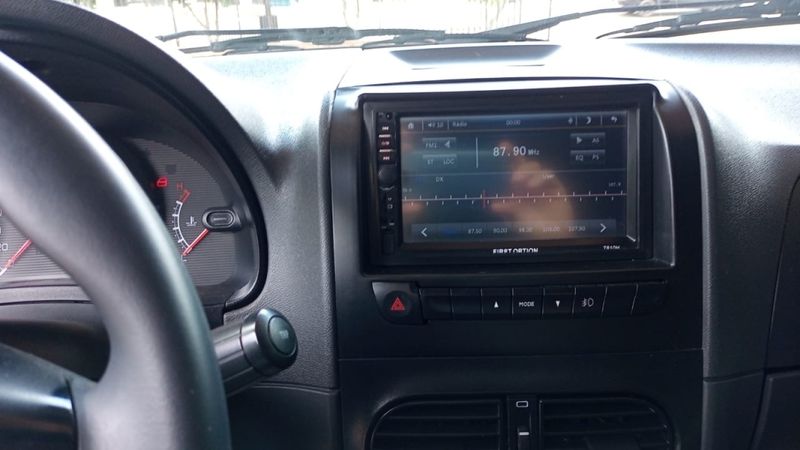 Fiat STRADA 1.4 MPI WORKING CS 8V FLEX 2P MANUAL 2014/2015 CAMINHÕES & CAMIONETAS PASSO FUNDO / Carros no Vale