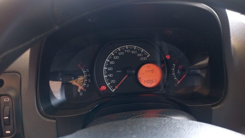 Fiat STRADA 1.4 MPI WORKING CS 8V FLEX 2P MANUAL 2014/2015 CAMINHÕES & CAMIONETAS PASSO FUNDO / Carros no Vale