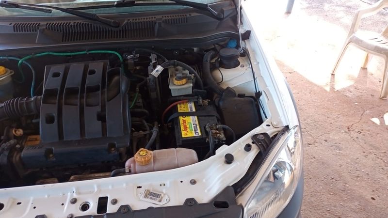 Fiat STRADA 1.4 MPI WORKING CS 8V FLEX 2P MANUAL 2014/2015 CAMINHÕES & CAMIONETAS PASSO FUNDO / Carros no Vale