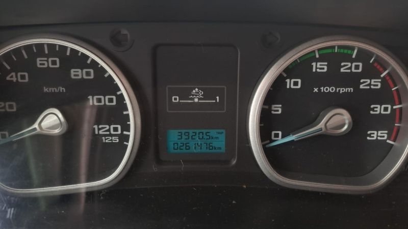 Ford Cargo 1119 Turbo 6×2 Chassi 2015/2015 CAMINHÕES & CAMIONETAS PASSO FUNDO / Carros no Vale