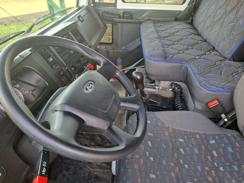 Ford Cargo 1119 Turbo 6×2 Chassi 2015/2015 CAMINHÕES & CAMIONETAS PASSO FUNDO / Carros no Vale