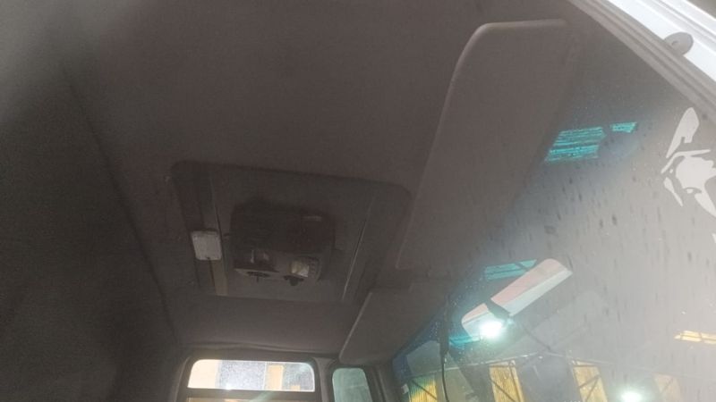 Ford CARGO 2422 CARGO 2422 E 3-Eixos Chassi 2009/2009 CAMINHÕES & CAMIONETAS PASSO FUNDO / Carros no Vale