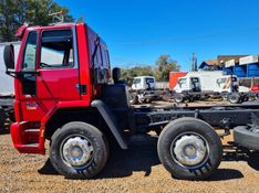 Ford Cargo 2428 E T 8×2 Chassi 2010/2011 CAMINHÕES & CAMIONETAS PASSO FUNDO / Carros no Vale