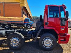 Ford Cargo 2428 E T 8×2 Chassi 2010/2011 CAMINHÕES & CAMIONETAS PASSO FUNDO / Carros no Vale