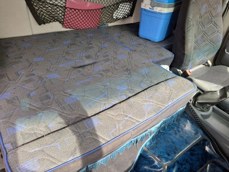 Ford Cargo 2429 E 6×2 Turbo Câmara Fria 2014/2015 CAMINHÕES & CAMIONETAS PASSO FUNDO / Carros no Vale Ford Cargo 2429 E 6×2 Turbo Câmara Fria 2014/2015 CAMINHÕES & CAMIONETAS PASSO FUNDO / Carros no Vale