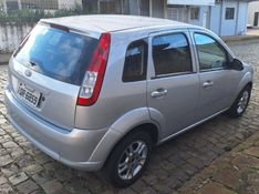 Ford FIESTA 1.0 MPI HATCH 8V FLEX 4P MANUAL 2009/2010 CAMINHÕES & CAMIONETAS PASSO FUNDO / Carros no Vale