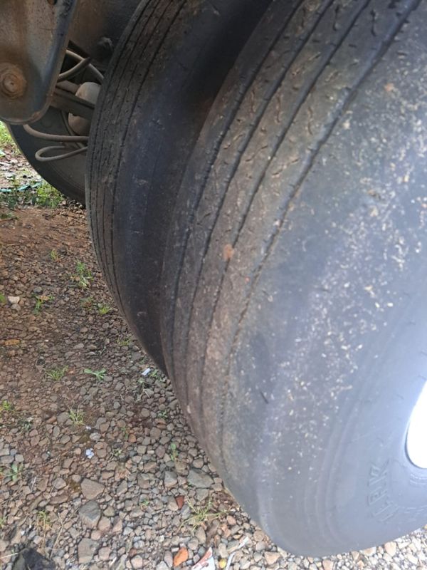 Iveco Stralis NR 570-S41T 3-Eixos 2010/2010 CAMINHÕES & CAMIONETAS PASSO FUNDO / Carros no Vale