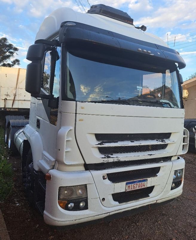 Iveco Stralis NR 570-S41T 3-Eixos 2010/2010 CAMINHÕES & CAMIONETAS PASSO FUNDO / Carros no Vale