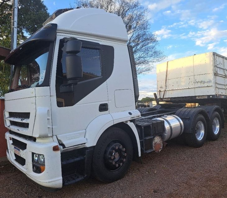 Iveco Stralis NR 570-S41T 3-Eixos 2010/2010 CAMINHÕES & CAMIONETAS PASSO FUNDO / Carros no Vale