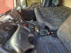 Iveco Stralis NR 570-S41T 3-Eixos 2010/2010 CAMINHÕES & CAMIONETAS PASSO FUNDO / Carros no Vale