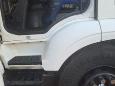 Iveco Stralis NR 570-S41T 3-Eixos 2010/2010 CAMINHÕES & CAMIONETAS PASSO FUNDO / Carros no Vale