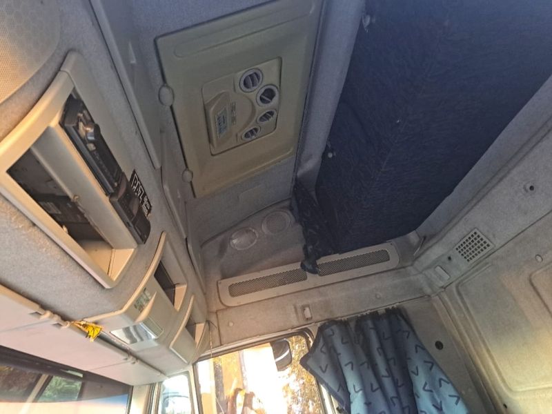 Iveco Stralis NR 570-S41T 3-Eixos 2010/2010 CAMINHÕES & CAMIONETAS PASSO FUNDO / Carros no Vale