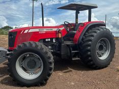 Massey Ferguson Trator 4292 4×4 2010/2010 CAMINHÕES & CAMIONETAS PASSO FUNDO / Carros no Vale