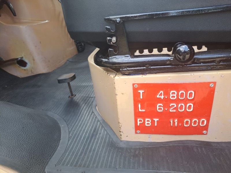 Mercedes-Benz 1113 L-1113 4×2 Graneleiro 1981/1981 CAMINHÕES & CAMIONETAS PASSO FUNDO / Carros no Vale Mercedes-Benz 1113 L-1113 4×2 Graneleiro 1981/1981 CAMINHÕES & CAMIONETAS PASSO FUNDO / Carros no Vale