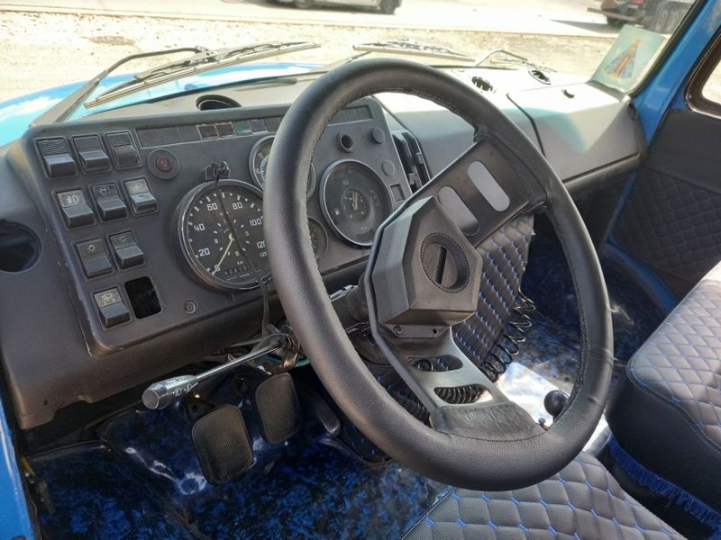 Mercedes-Benz 1518 L-1518 3-Eixos 2p Chassi 1989/1989 CAMINHÕES & CAMIONETAS PASSO FUNDO / Carros no Vale