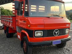 Mercedes-Benz 608 MB 608 D 1983/1983 CAMINHÕES & CAMIONETAS PASSO FUNDO / Carros no Vale