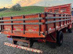 Mercedes-Benz 608 MB 608 D 1983/1983 CAMINHÕES & CAMIONETAS PASSO FUNDO / Carros no Vale