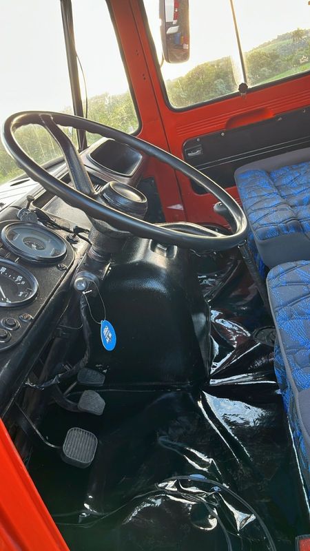 Mercedes-Benz 608 MB 608 D 1983/1983 CAMINHÕES & CAMIONETAS PASSO FUNDO / Carros no Vale