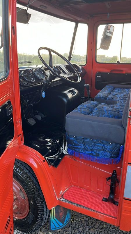 Mercedes-Benz 608 MB 608 D 1983/1983 CAMINHÕES & CAMIONETAS PASSO FUNDO / Carros no Vale