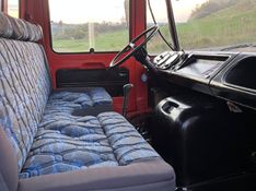 Mercedes-Benz 608 MB 608 D 1983/1983 CAMINHÕES & CAMIONETAS PASSO FUNDO / Carros no Vale