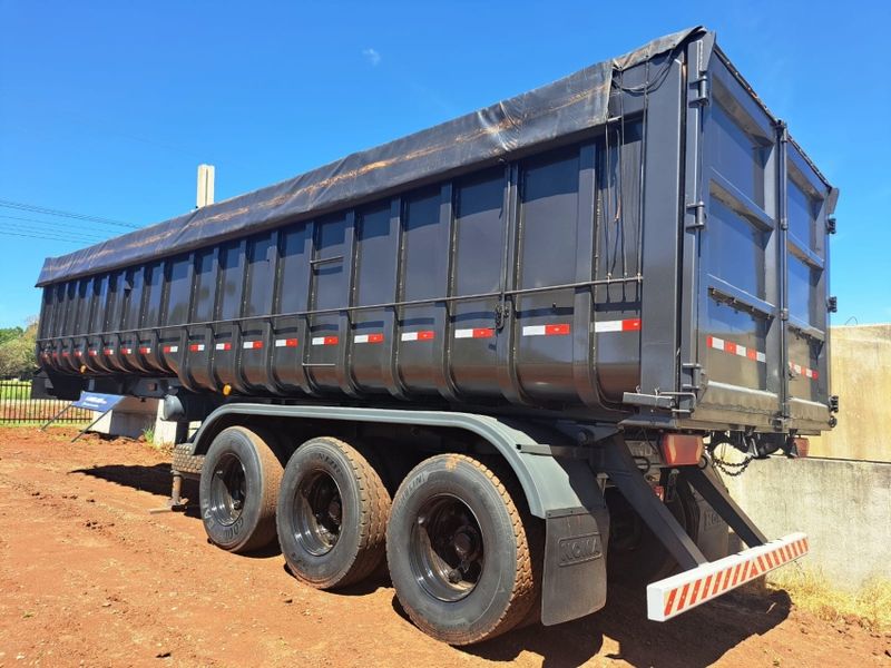 Noma Semi Reboque SEMI-REBOQUE BASCULANTE NOMA 2005/2005 CAMINHÕES & CAMIONETAS PASSO FUNDO / Carros no Vale
