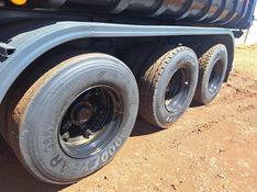 Noma Semi Reboque SEMI-REBOQUE BASCULANTE NOMA 2005/2005 CAMINHÕES & CAMIONETAS PASSO FUNDO / Carros no Vale