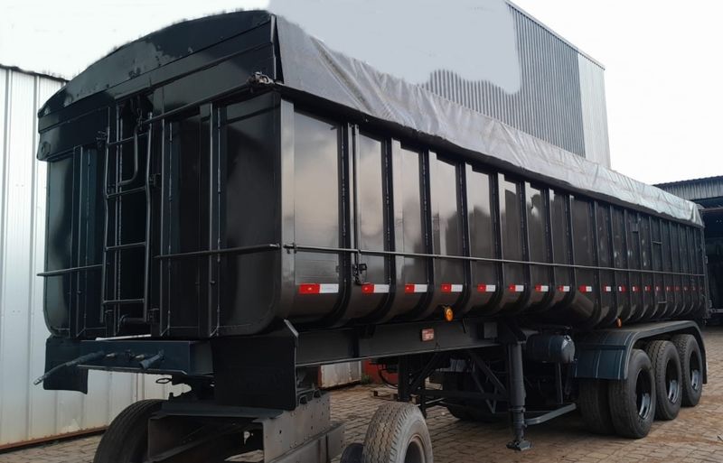 Noma Semi Reboque SEMI-REBOQUE BASCULANTE NOMA 2005/2005 CAMINHÕES & CAMIONETAS PASSO FUNDO / Carros no Vale