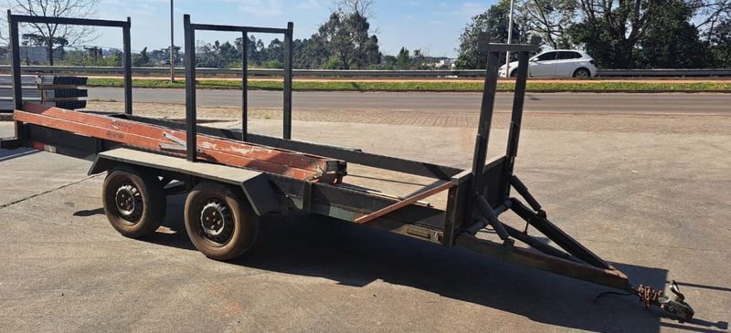 Outros Carreta Semi Reboque 2 Eixos 2018/2018 CAMINHÕES & CAMIONETAS PASSO FUNDO / Carros no Vale