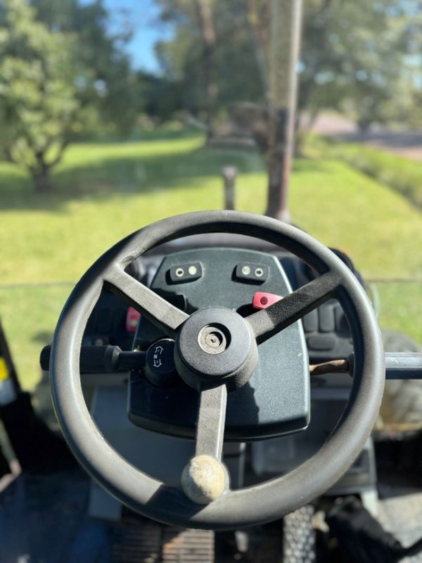 Outros Outros Retro Escavadeira Caterpilar 416E 2011/2011 CAMINHÕES & CAMIONETAS PASSO FUNDO / Carros no Vale