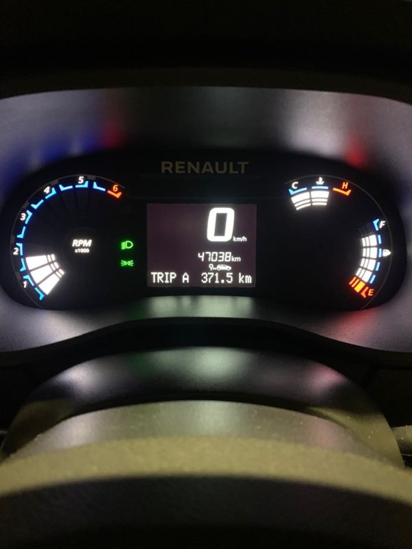 Renault KWID 1.0 12V SCE FLEX INTENSE MANUAL 2022/2023 CAMINHÕES & CAMIONETAS PASSO FUNDO / Carros no Vale