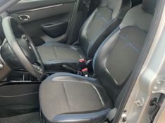 Renault KWID 1.0 12V SCE FLEX INTENSE MANUAL 2022/2023 CAMINHÕES & CAMIONETAS PASSO FUNDO / Carros no Vale