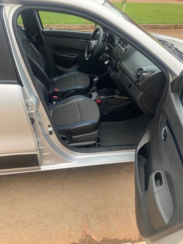 Renault KWID 1.0 12V SCE FLEX INTENSE MANUAL 2022/2023 CAMINHÕES & CAMIONETAS PASSO FUNDO / Carros no Vale