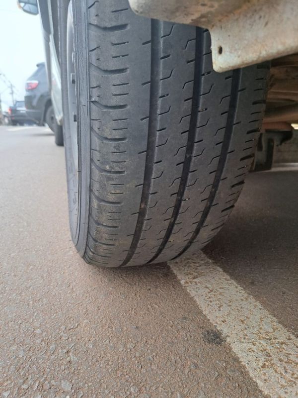 Renault MASTER 2.3 DCI DIESEL FURGÃO L1H1 3P MANUAL 2017/2018 CAMINHÕES & CAMIONETAS PASSO FUNDO / Carros no Vale