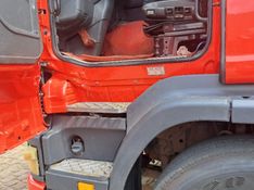 Scania G 360 R-124 GA 360 6×2 NZ + Guerra 04 2004/2004 CAMINHÕES & CAMIONETAS PASSO FUNDO / Carros no Vale