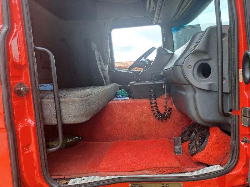 Scania G 360 R-124 GA 360 6×2 NZ + Guerra 04 2004/2004 CAMINHÕES & CAMIONETAS PASSO FUNDO / Carros no Vale