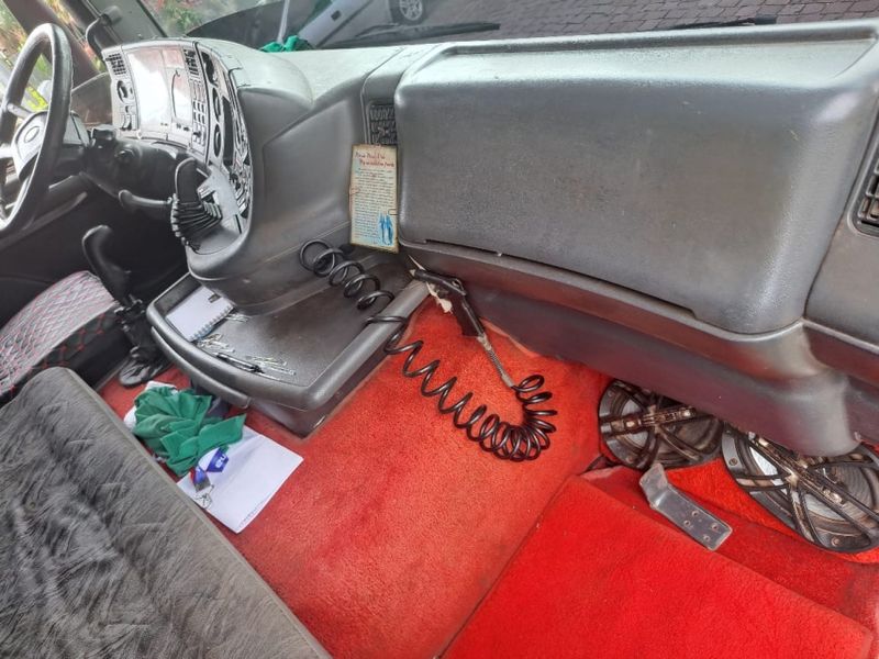 Scania G 360 R-124 GA 360 6×2 NZ + Guerra 04 2004/2004 CAMINHÕES & CAMIONETAS PASSO FUNDO / Carros no Vale