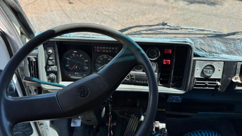 Volkswagen 16170 16-170 BT 3-Eixos Caçamba 1997/1997 CAMINHÕES & CAMIONETAS PASSO FUNDO / Carros no Vale