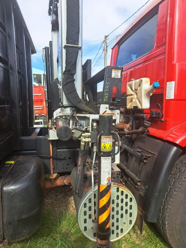 Volkswagen 24220 VW 24-220 Worker T 3-Eixos 2010/2011 CAMINHÕES & CAMIONETAS PASSO FUNDO / Carros no Vale